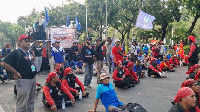 Pemprov DKI Jakarta Tidak Mampu Memenuhi Tuntutan Kenaikan UMP dari Serikat Buruh