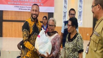 Anggota DPR Yan Mandenas Mendorong Peningkatan Pengadaan Rumah Sehat bagi Warga Papua