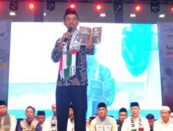 UAS Hadiri Aksi Peduli Palestina di Deli Serdang yang Diikuti Ribuan Orang