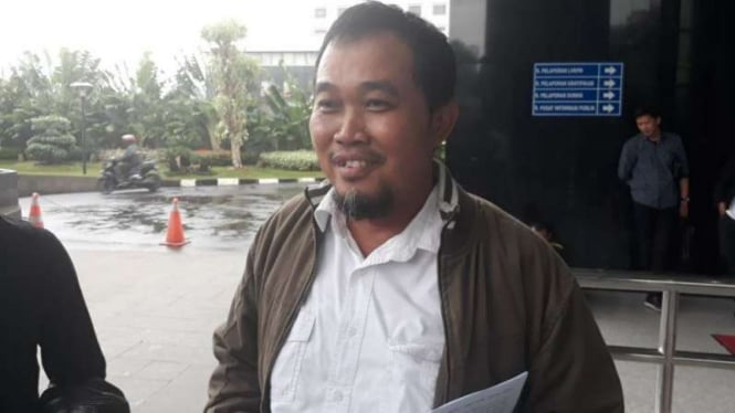 Boyamin MAKI Melaporkan Dugaan Aliran Duit Tambang Ilegal ke Dana Kampanye Pemilu kepada KPK