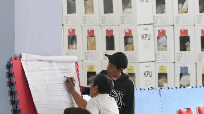 KPU Mengungkap Dugaan Penggelembungan Suara Caleg DPRD di Pakisjaya