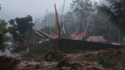 Longsor-Banjir Bandang Terjadi di Tiga Kecamatan Agam, Satu Warga Tewas