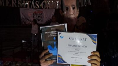 Istana Merespons Dinobatkannya Jokowi Sebagai Alumnus Memalukan oleh BEM UGM