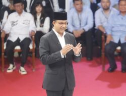 Anies Bangun Istana Presiden saat Pupuk Langka, Sebut Malah