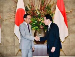 Jokowi dan PM Kishida Bertemu Bahas Proyek MRT Jakarta serta Isu Palestina