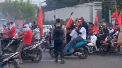 Aksi Massa PDIP Berbendera Mengendarai Motor di Acara PSI Dikritik sebagai Provokatif