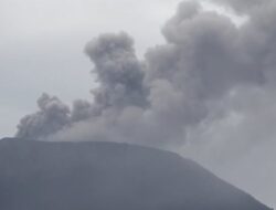 Gunung Marapi Meletus, Dibarengi Hujan Abu Vulkanik