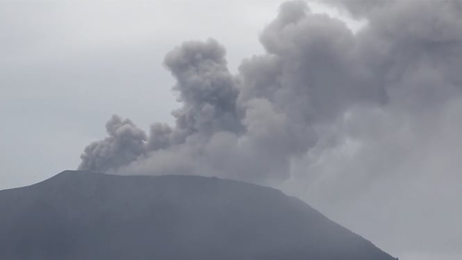 Gunung Marapi Meletus, Dibarengi Hujan Abu Vulkanik