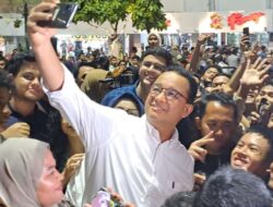 Anies Baswedan Rayakan Malam Tahun Baru 2024 di Malioboro, Yogyakarta