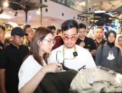 Gibran dan Selvi Mendadak Jadi Kasir di Pameran Aerostreet Solo Paragon