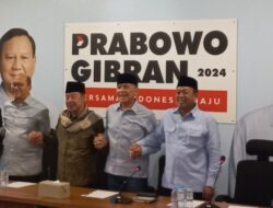 Pimpinan Ponpes Buntet memberikan dukungan untuk Prabowo-Gibran, Iwan Bule optimis bahwa Jabar akan menang dengan telak!