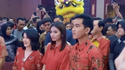 Gibran Rakabuming Menghadiri Perayaan Imlek di Glodok Bersama Selvi dan Grace Natalie