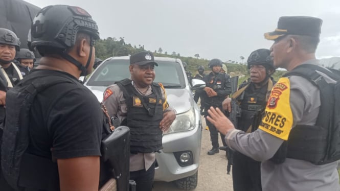 Warga Menyerang Polisi yang Sedang Menjaga TPS di Dogiyai Papua Tengah karena Alasan Tertentu