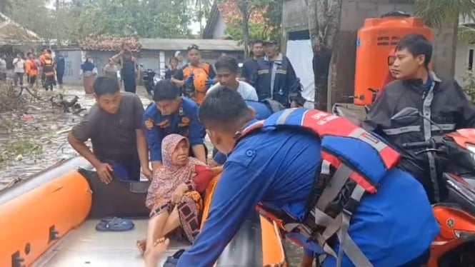 Hujan Lebat di Tangerang Menyebabkan Banjir dengan Ketinggian Air 1 Meter, 5 RT Terendam