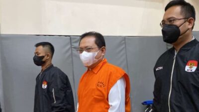 Tidak Masuk Akal, Mirip dengan Balas Dendam