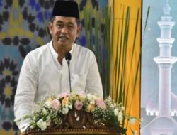 Membantu Rakyat Mendapatkan Sembako Menjelang Lebaran