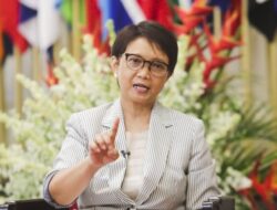 Menteri Luar Negeri Retno Marsudi Menegaskan Indonesia Sedang Mencari Cara untuk Menyalurkan Bantuan ke Palestina