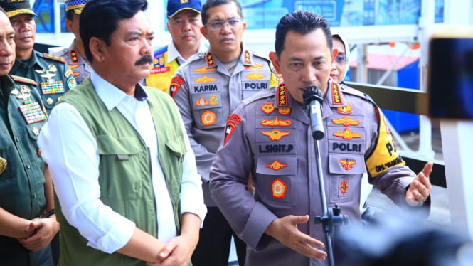 Kapolri Memaparkan 3 Prioritas Persiapan Mudik Lebaran Melalui Tinjau Tol Kalikangkung