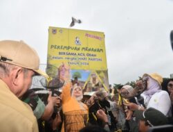 Acil Odah pimpin gerakan “Perempuan Menanam Ribuan Pohon” di Kalsel untuk memperingati Hari Kartini