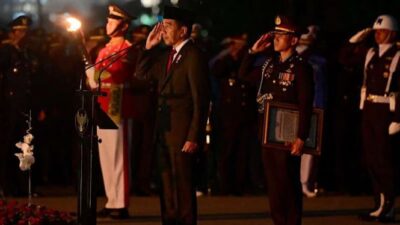 Penghormatan Tertinggi Presiden Jokowi untuk Pahlawan Bangsa dalam Renungan Suci Kemerdekaan