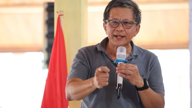 Rocky Gerung Mendukung Anies untuk Membentuk Partai Politik, Bobby Nasution Menyatakan Pendapat tentang Naik Jet Pribadi