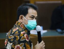 Azis Syamsuddin Dilarang Ikut Salat Jumat Karena Sedang Diisolasi Selama 15 Hari di Rutan KPK