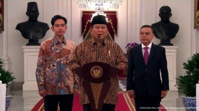 Prabowo Mengumumkan Kabinet Merah Putih, Sri Mulyani Dipertahankan Sebagai Menteri Keuangan-AHY Ditetapkan Sebagai Menteri Koordinator Infrastruktur