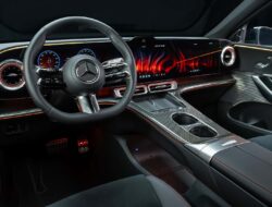 Tombol Fisik Mercedes-Benz: Kembalinya Inovasi Terbaik